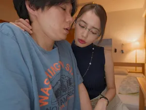 Nhân tình nứng được anh trai cho ném mùi cặc